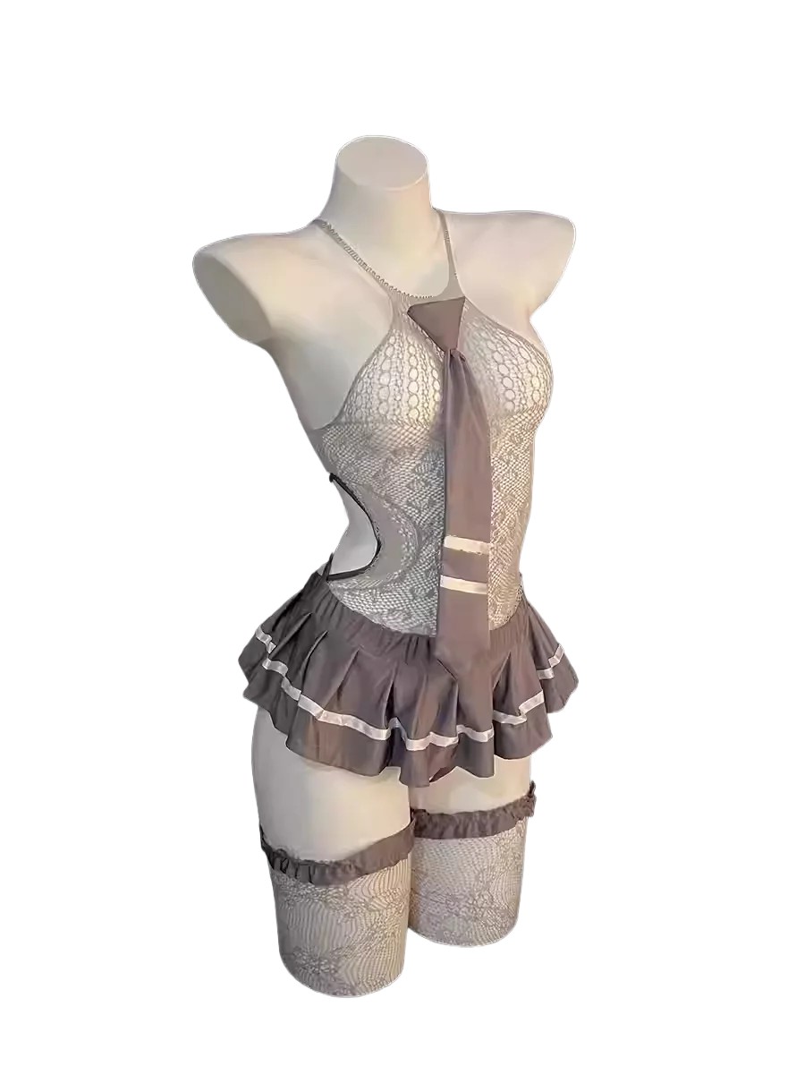Lingerie - طقم لانجري نسائي مثير وجذاب بتصميم