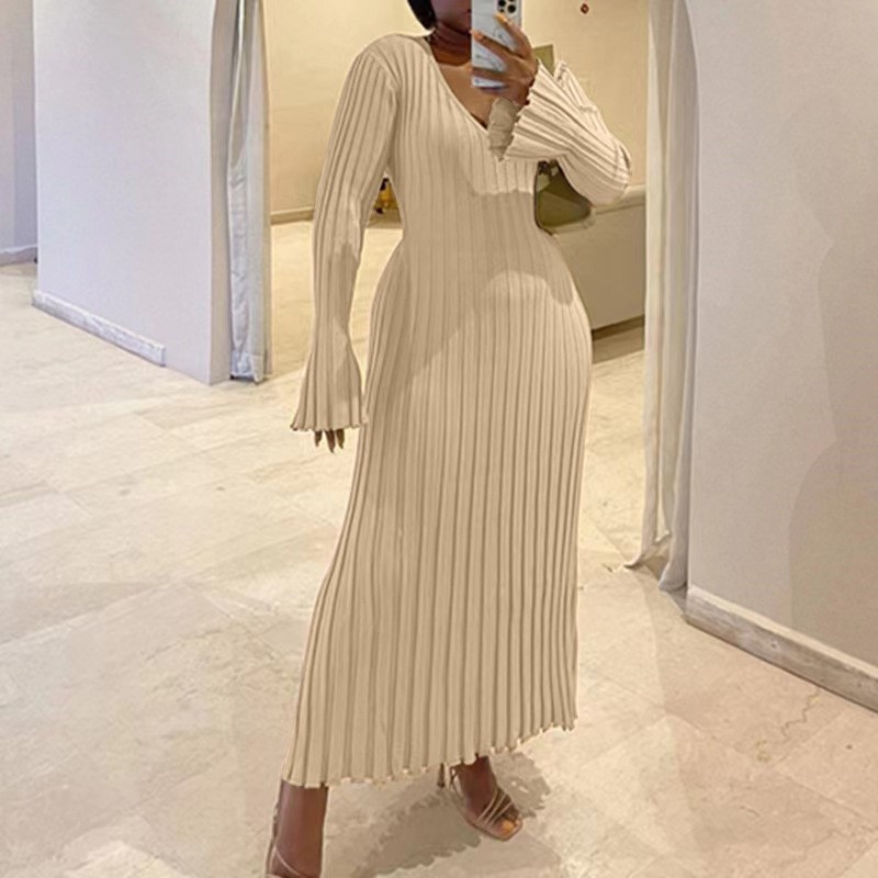 Bodycon Long Sleeve Ribbed Dress - تنورة نسائية متماسكة للخريف برقبة على