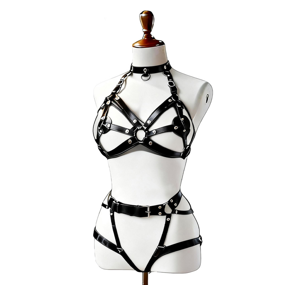 Lingerie - ملابس داخلية نسائية مثيرة من الجلد،