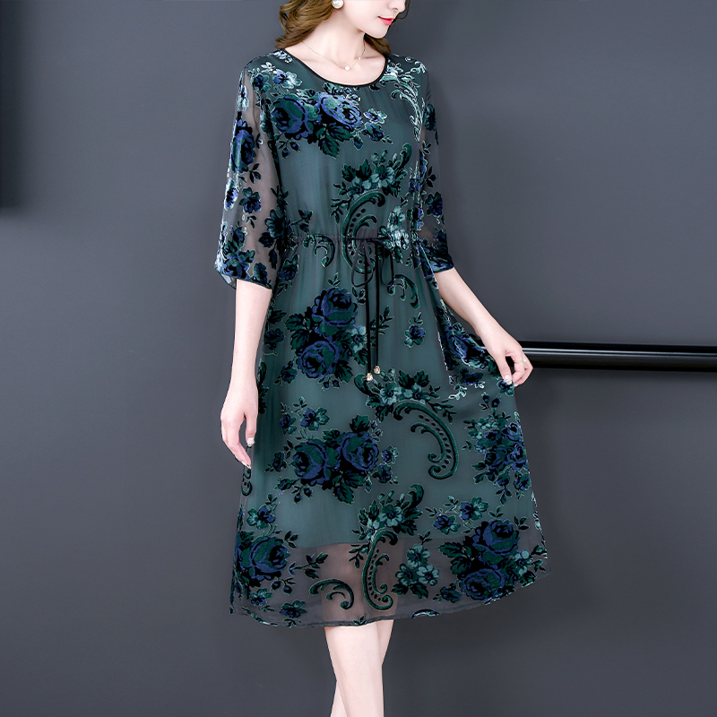 فستان متوسط الطول من الحرير ال - مراجعة French Vintage Floral Midi Dress وسعره