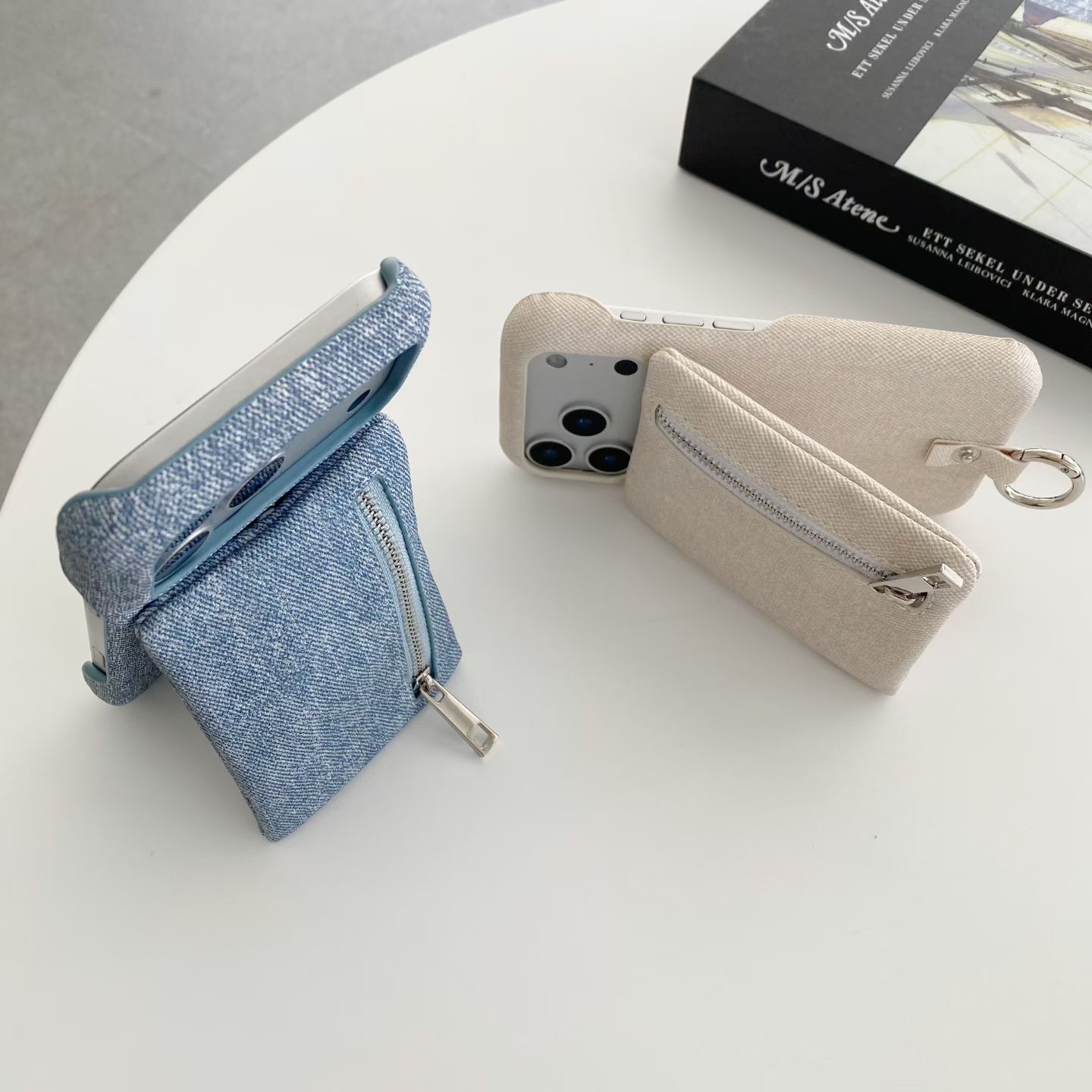 حافظة بطاقات جينز بسحاب لهاتف  - مراجعة Jeans وسعره