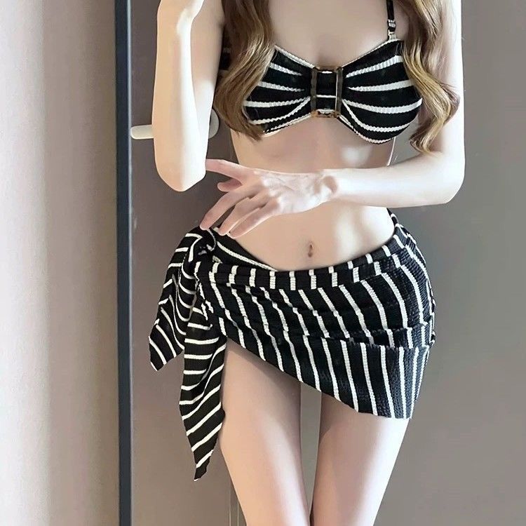 بدلة سباحة نسائية صيف 2026، مل - مراجعة Swimwear وسعره