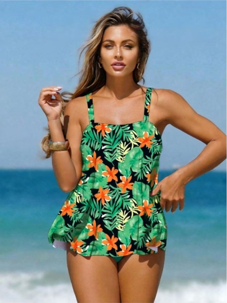 ملابس سباحة نسائية، بدلة سباحة - مراجعة Swimwear وسعره