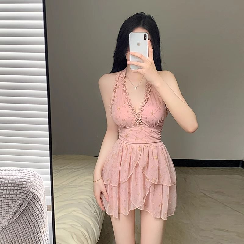 مايوه نسائي أنيق وجذاب لعام 20 - مراجعة Skirts وسعره