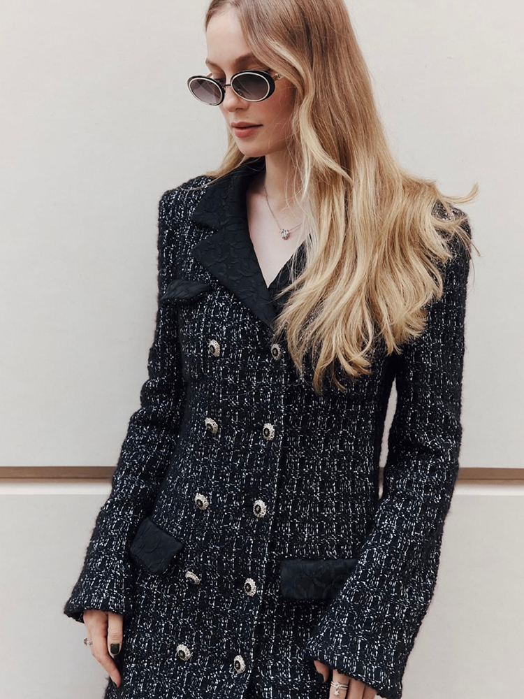 طقم فستان نسائي من التويد من V - مراجعة Tweed Two Piece Blazer Dress وسعره