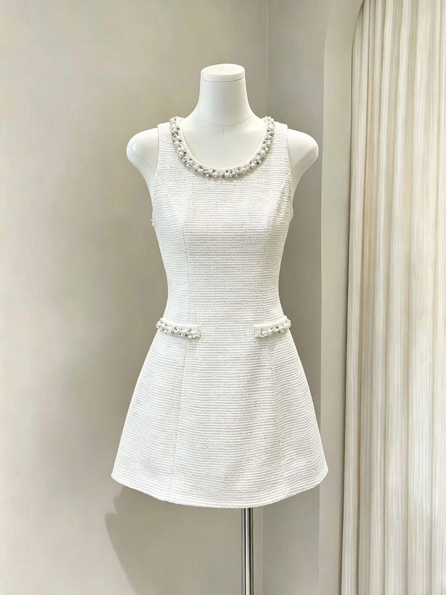 طقم نسائي أنيق مكون من قطعتين: - مراجعة Dresses وسعره